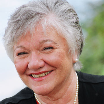 From Science To Spirit In Healing with Joyce Whiteley Hawkes, Ph.D.