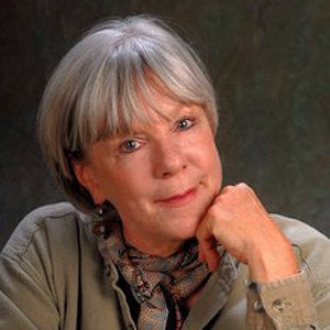 Why We Love Our "Stuff" And The Stories It Tells with Lisa Tracy